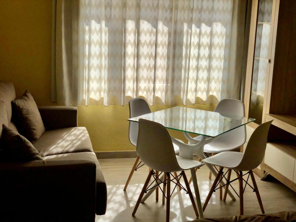 Catedral Apartamentos Parking メリダ エクステリア 写真