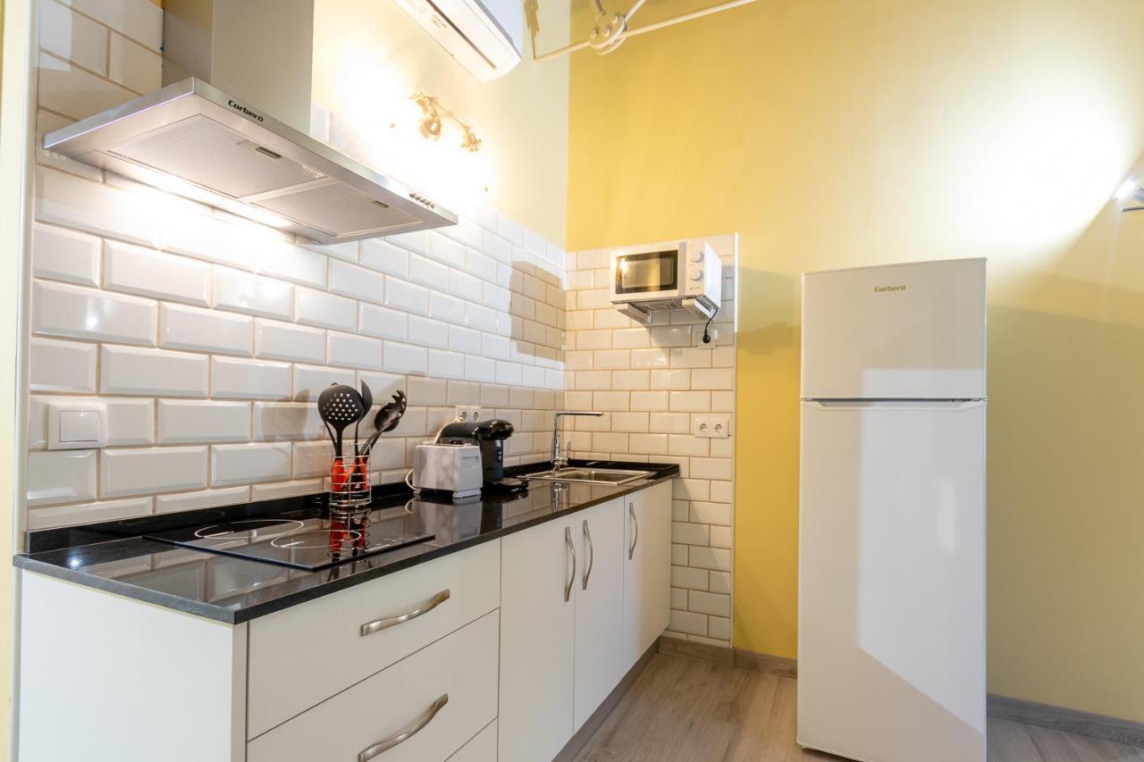 Catedral Apartamentos Parking メリダ エクステリア 写真