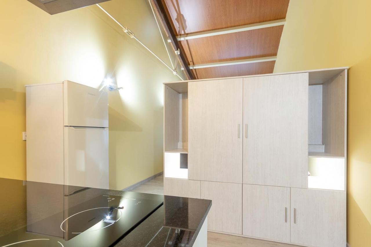 Catedral Apartamentos Parking メリダ エクステリア 写真