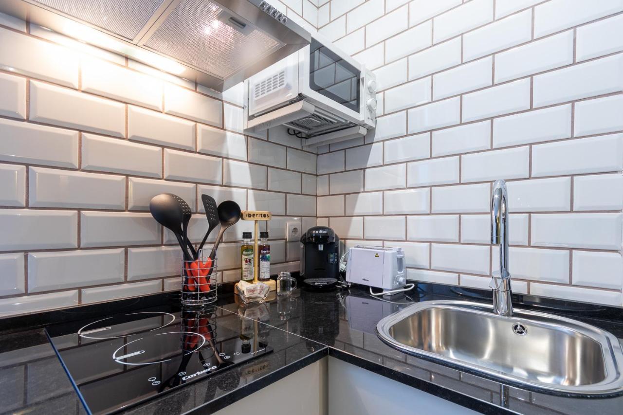 Catedral Apartamentos Parking メリダ エクステリア 写真